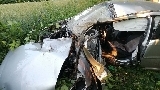 Śmiertelny wypadek niedaleko Połczyna Zdrój. Opel uderzył w drzewo. Nie żyje kierowca