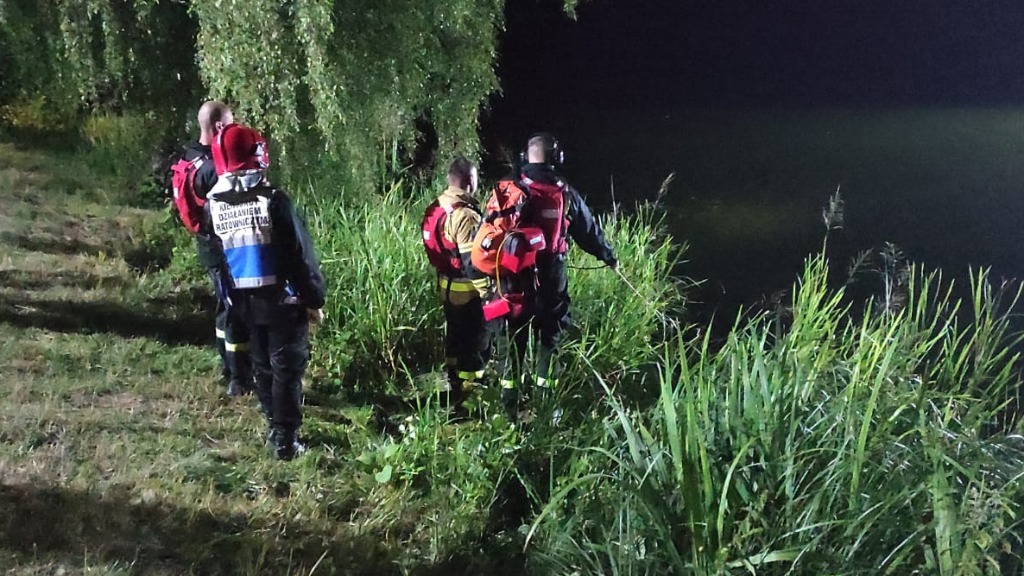 tragiczne-zakonczenie-festynu-w-rosnowie-utonal-mezczyzna Tragiczne zakończenie festynu w Rosnowie! Utonął mężczyzna