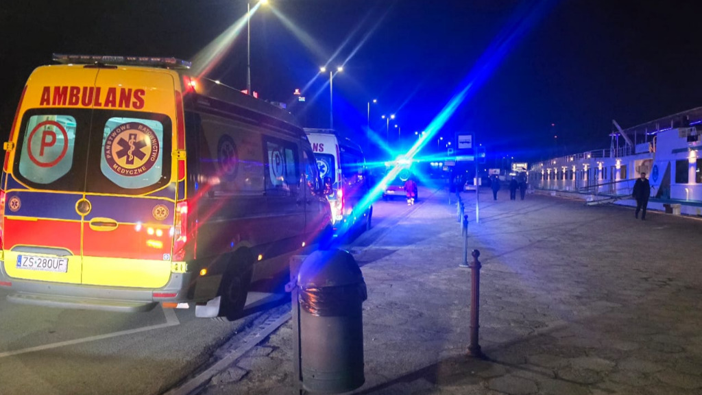 Szczecin. Zderzenie dwóch jednostek pływających na Odrze. Są poszkodowani