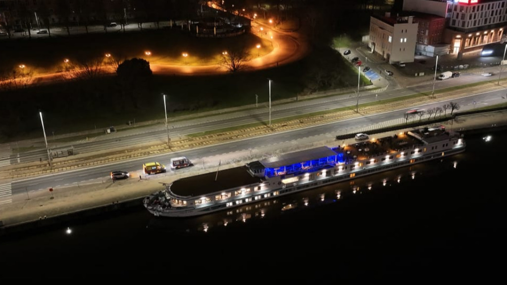 Szczecin. Zderzenie dwóch jednostek pływających na Odrze. Są poszkodowani