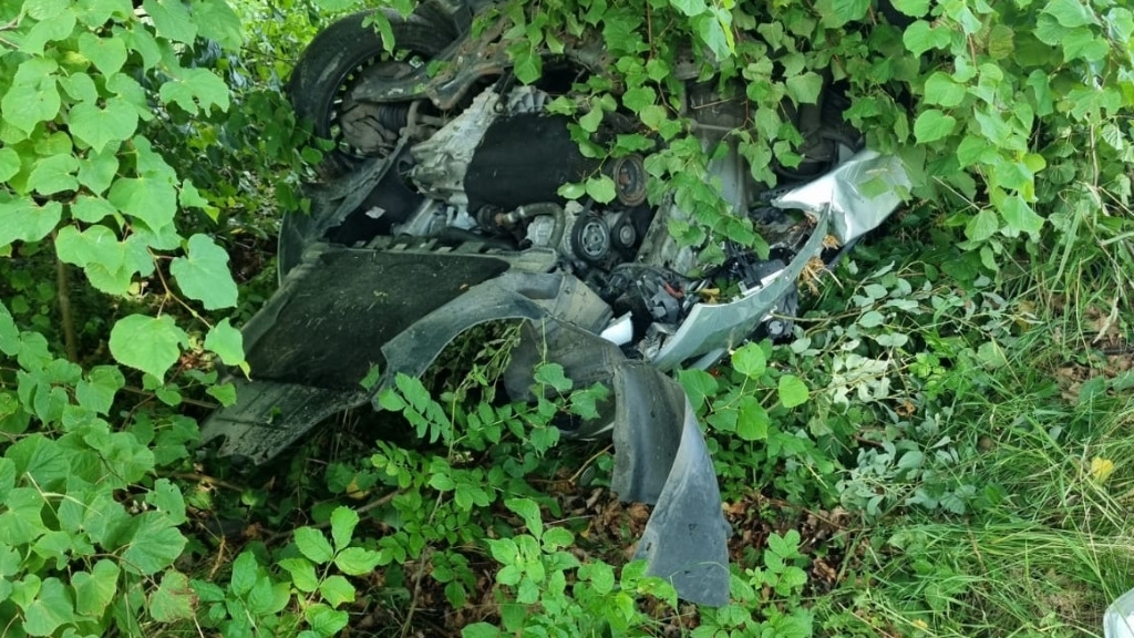Radowo Małe. Dachowało auto